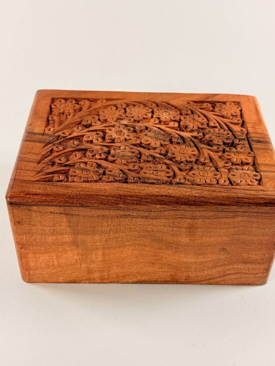 Wooden box Other - Vintage Tree of Life Wooden Hand Carved Urn Box India 7.5 x 5.5 x 3.5